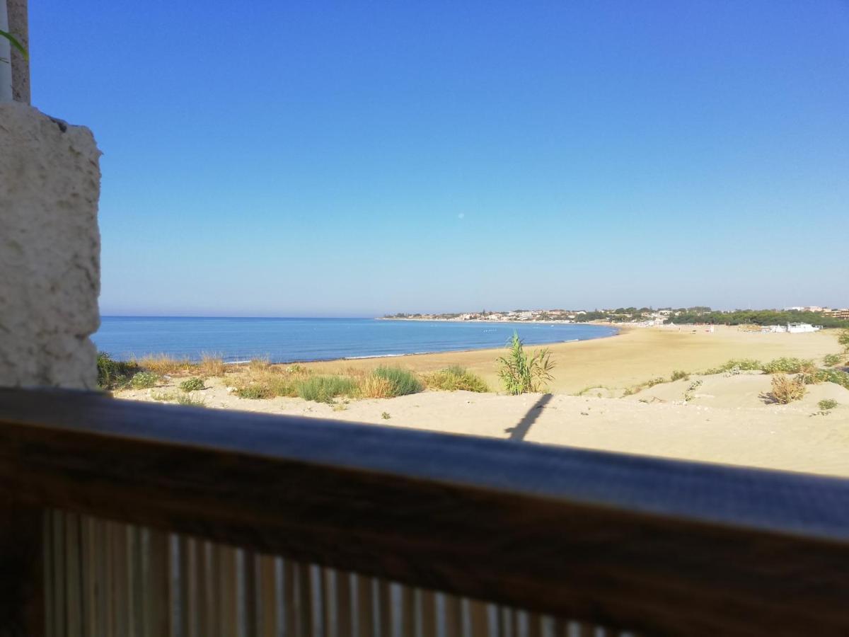 New Rooms On The Beach Pozzallo Ngoại thất bức ảnh