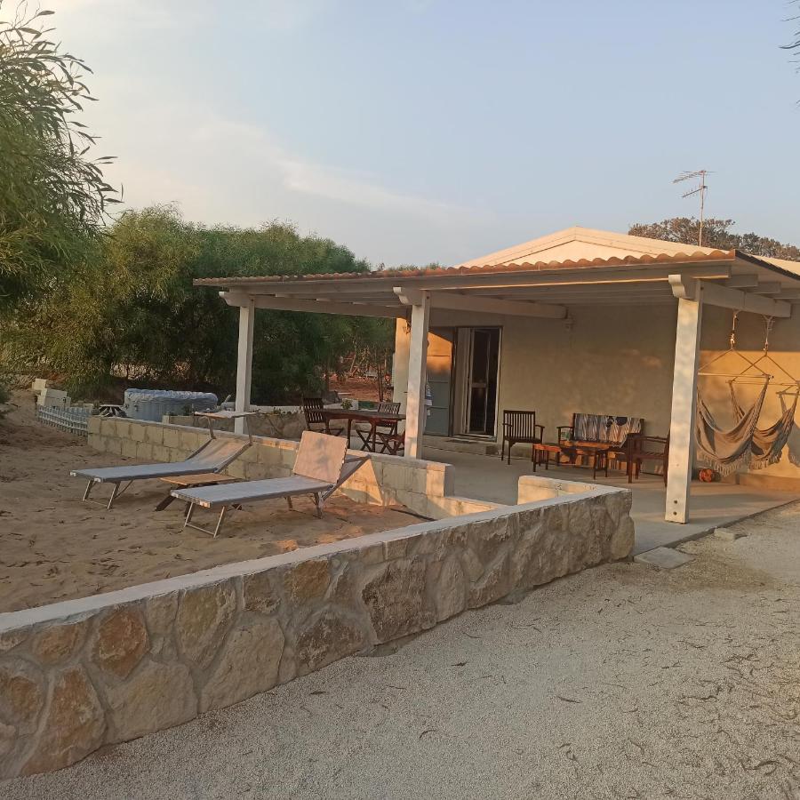 New Rooms On The Beach Pozzallo Ngoại thất bức ảnh